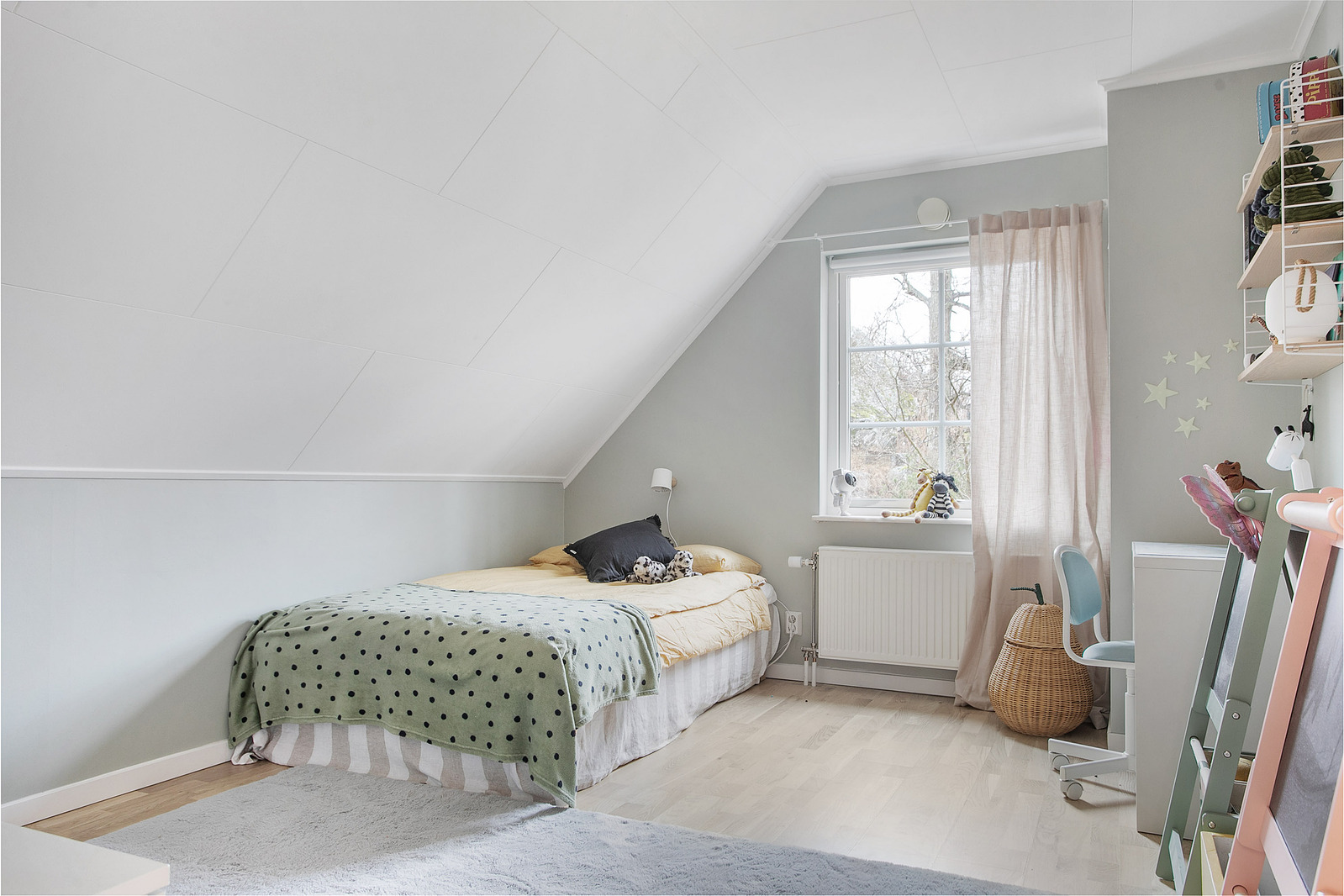 Drabantvägen — interior